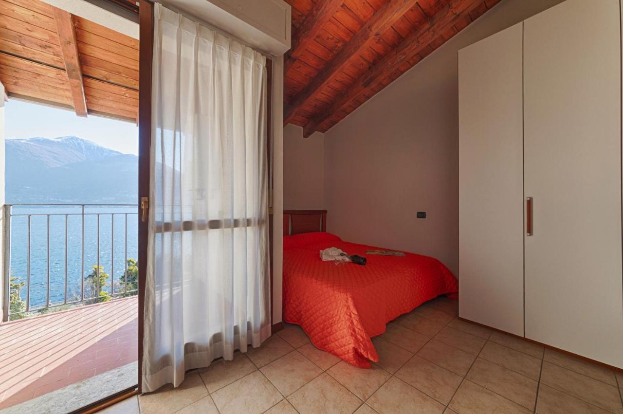 2-Bedroom Lakeview Apartment At The Lake Acquaseria المظهر الخارجي الصورة