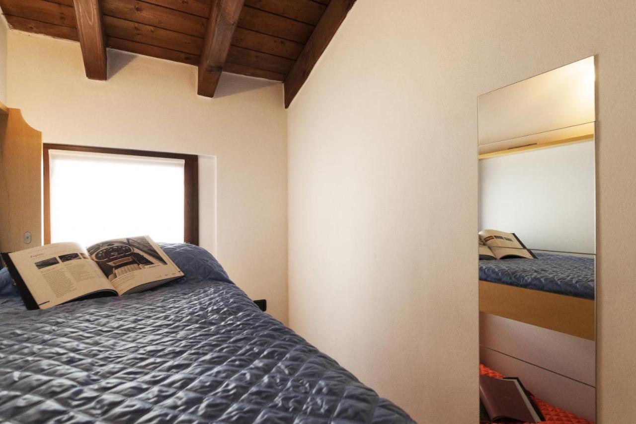 2-Bedroom Lakeview Apartment At The Lake Acquaseria المظهر الخارجي الصورة